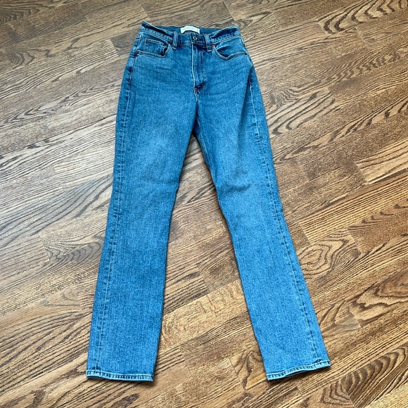 Abercrombie and Fitch Love curve jeans - Picture 1 of 3